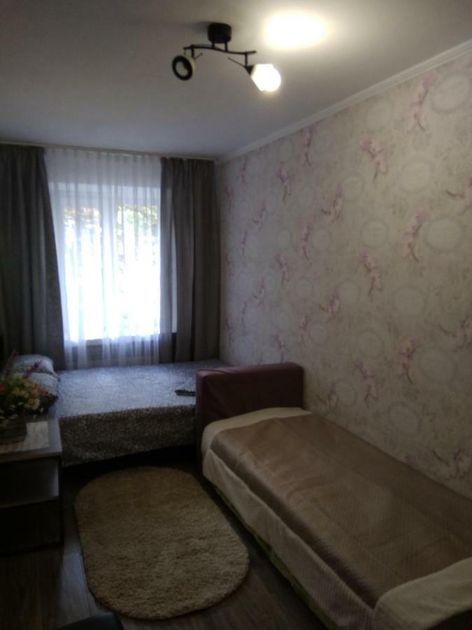 Студия В Центре Скала Khmelʼnytsʼkyy Exterior foto